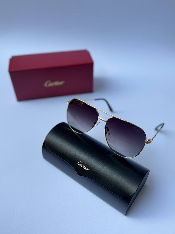عینک آفتابی مردانه cartier یووی ۴۰۰ دسته فلز .کد ۳۰۲۰
